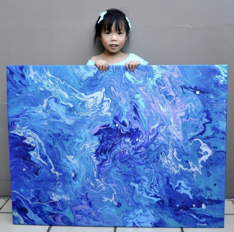 5-year-old artist helps little ones in need by selling amazing paintings