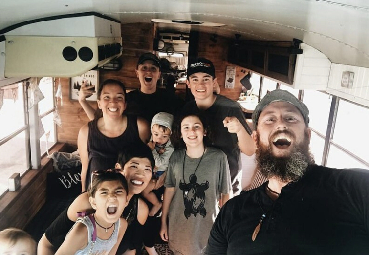 A close-knit family travels across America in an old school bus